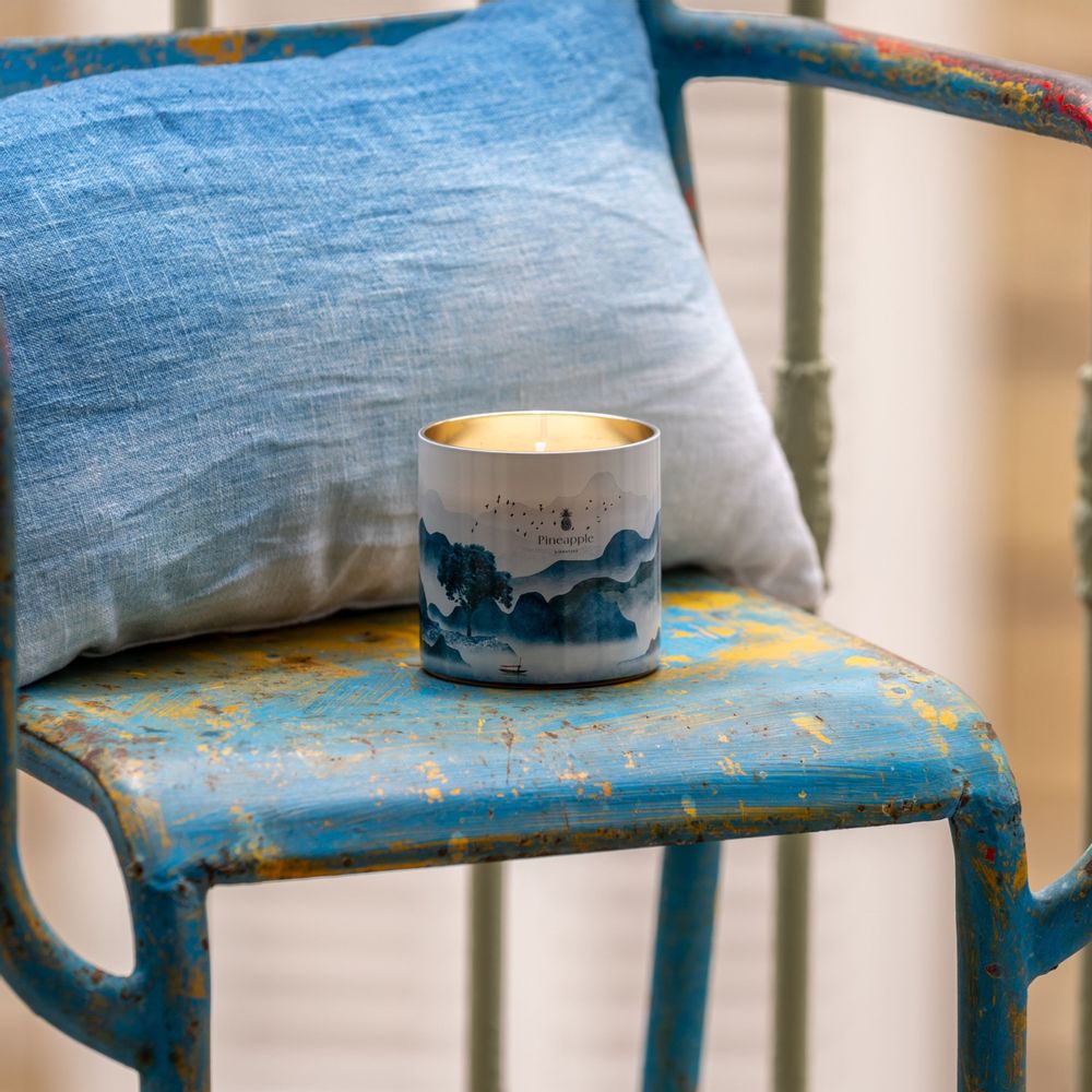Objets de décoration - Bougie parfumée 250gr décor Brume Mystérieuse - PINEAPPLE SIGNATURE