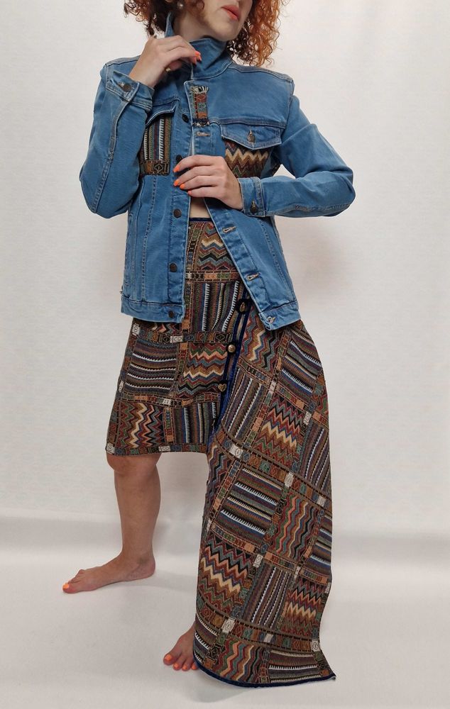 Prêt-à-porter - Fantaisie persane. Veste unisexe en jean unique avec tapisserie - VLADA DIZIK KOSHKIN DOM