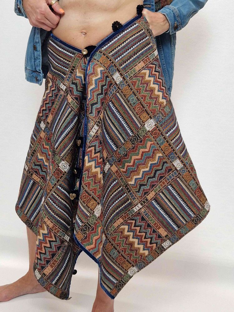 Prêt-à-porter - Fantaisie persane. Veste unisexe en jean unique avec tapisserie - VLADA DIZIK KOSHKIN DOM
