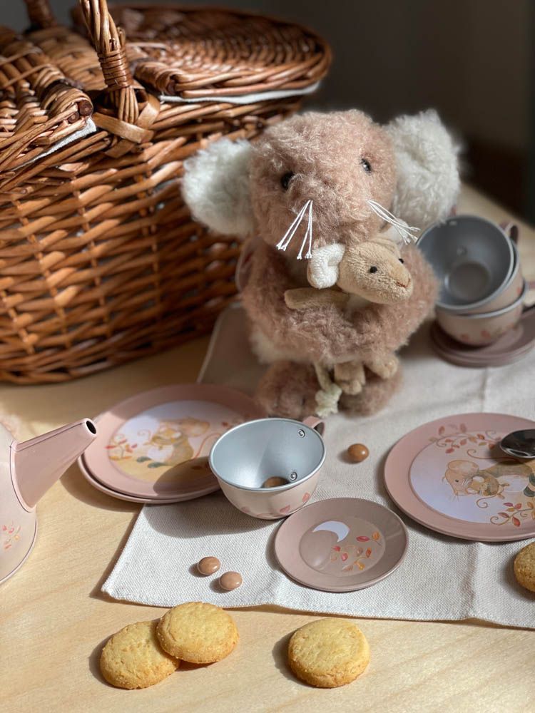 Toys - Tea set in a wicker basket - EGMONT TOYS