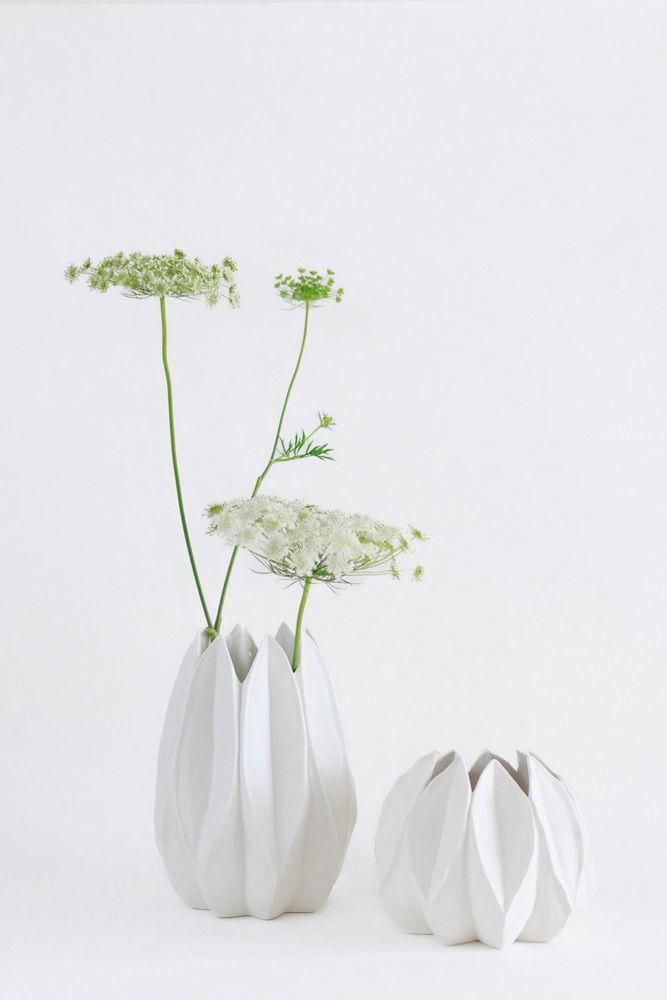 Vases - Vase Arianne , biscuit de porcelaine, H21cm,D16cm - YLVAYA DESIGN