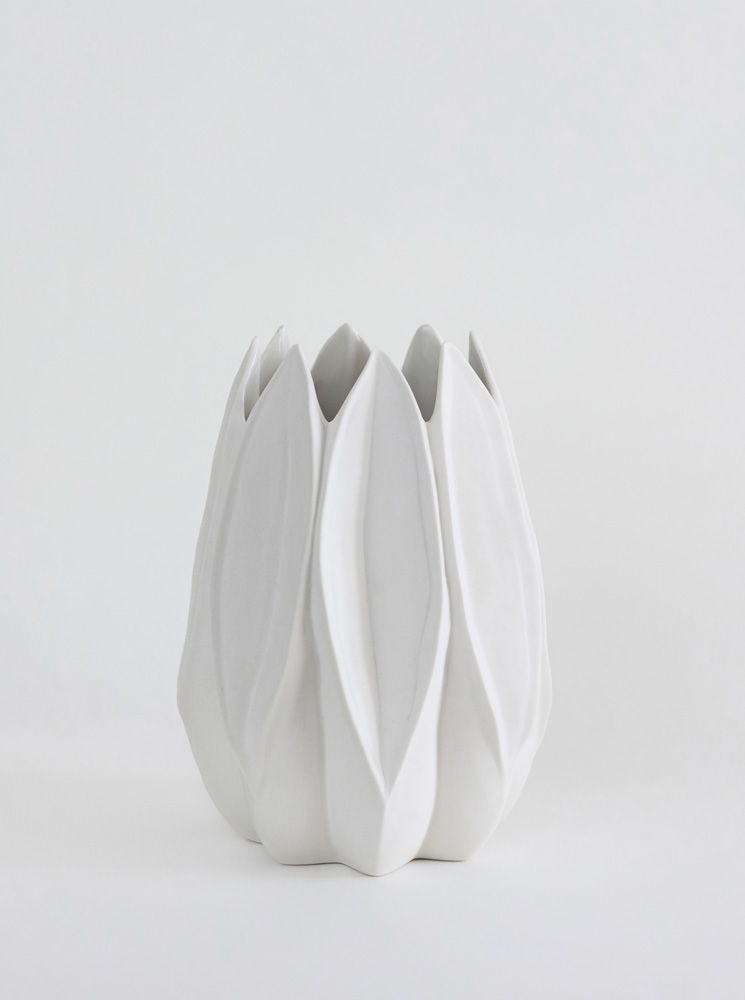 Vases - Vase Arianne , biscuit de porcelaine, H21cm,D16cm - YLVAYA DESIGN