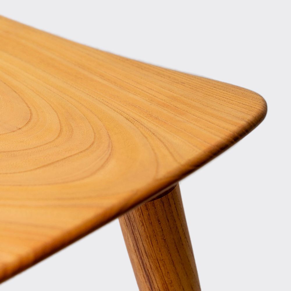 Chairs for hospitalities & contracts - Lotus Curve Stool - TAIWAN CRAFTS & DESIGN