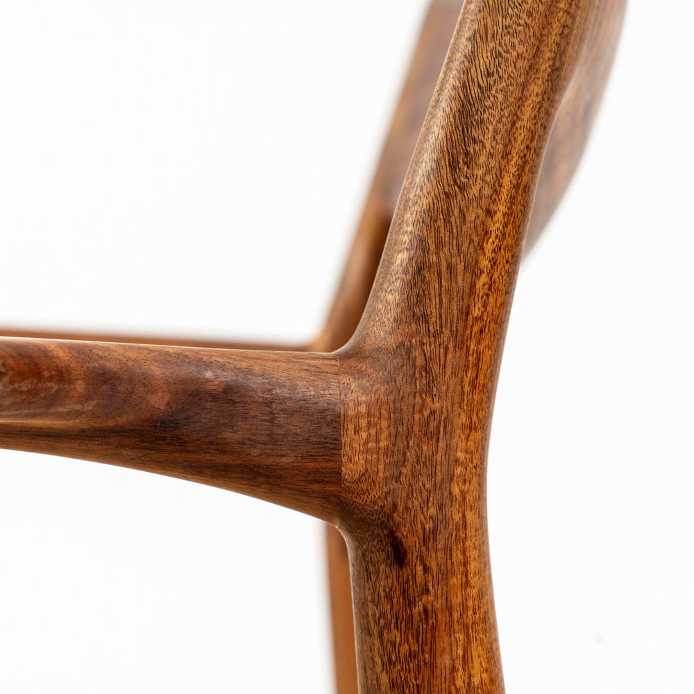 Chairs for hospitalities & contracts - Acacia Armchair - TAIWAN CRAFTS & DESIGN