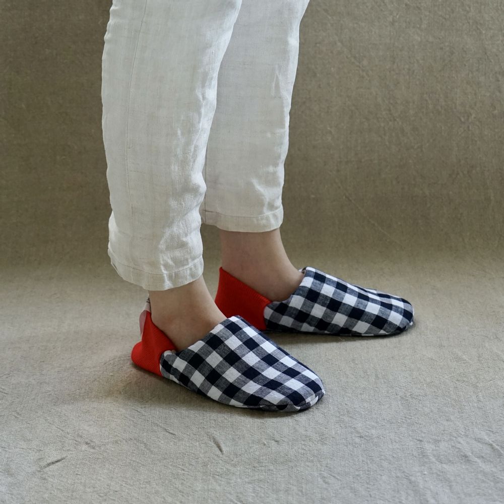 Socks - Cozy linen gingham × Linen - MERIPPA