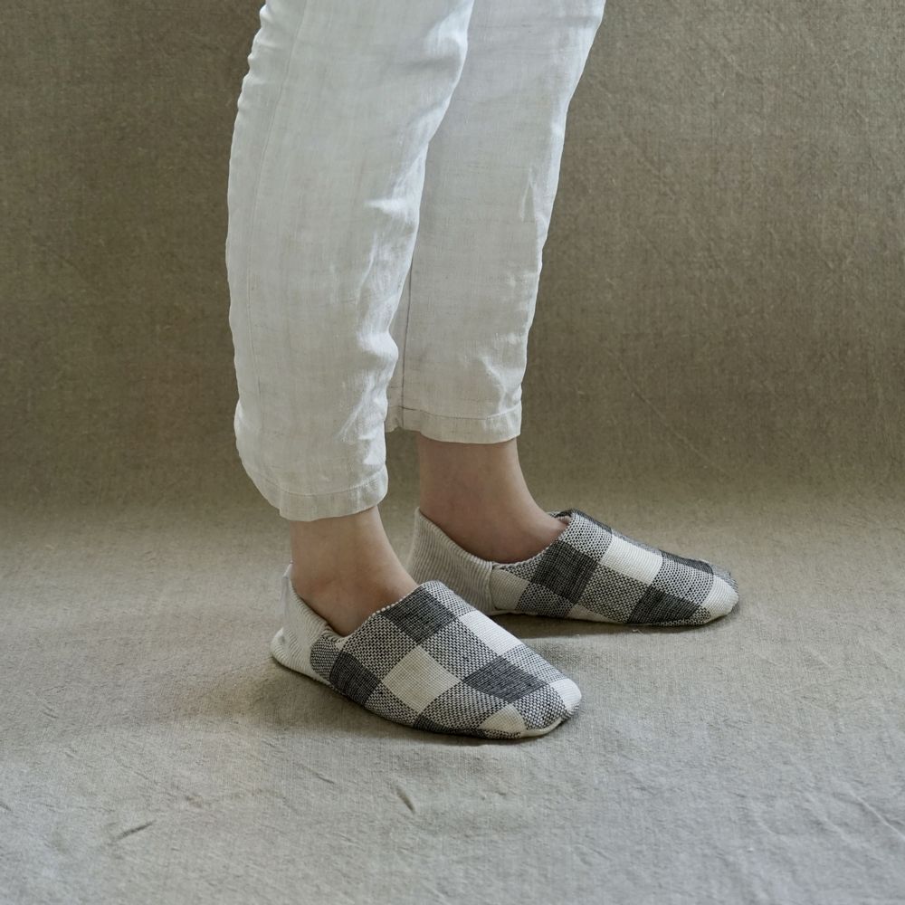 Gifts - JAPAN MADE Reversible room shoes/Linen block plaid × Embossed stripes - MERIPPA
