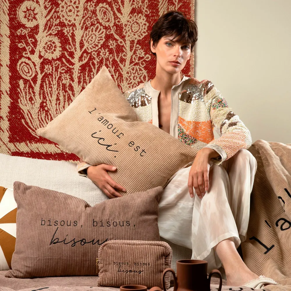 Coussins textile - Coussins brodés - PODEVACHE