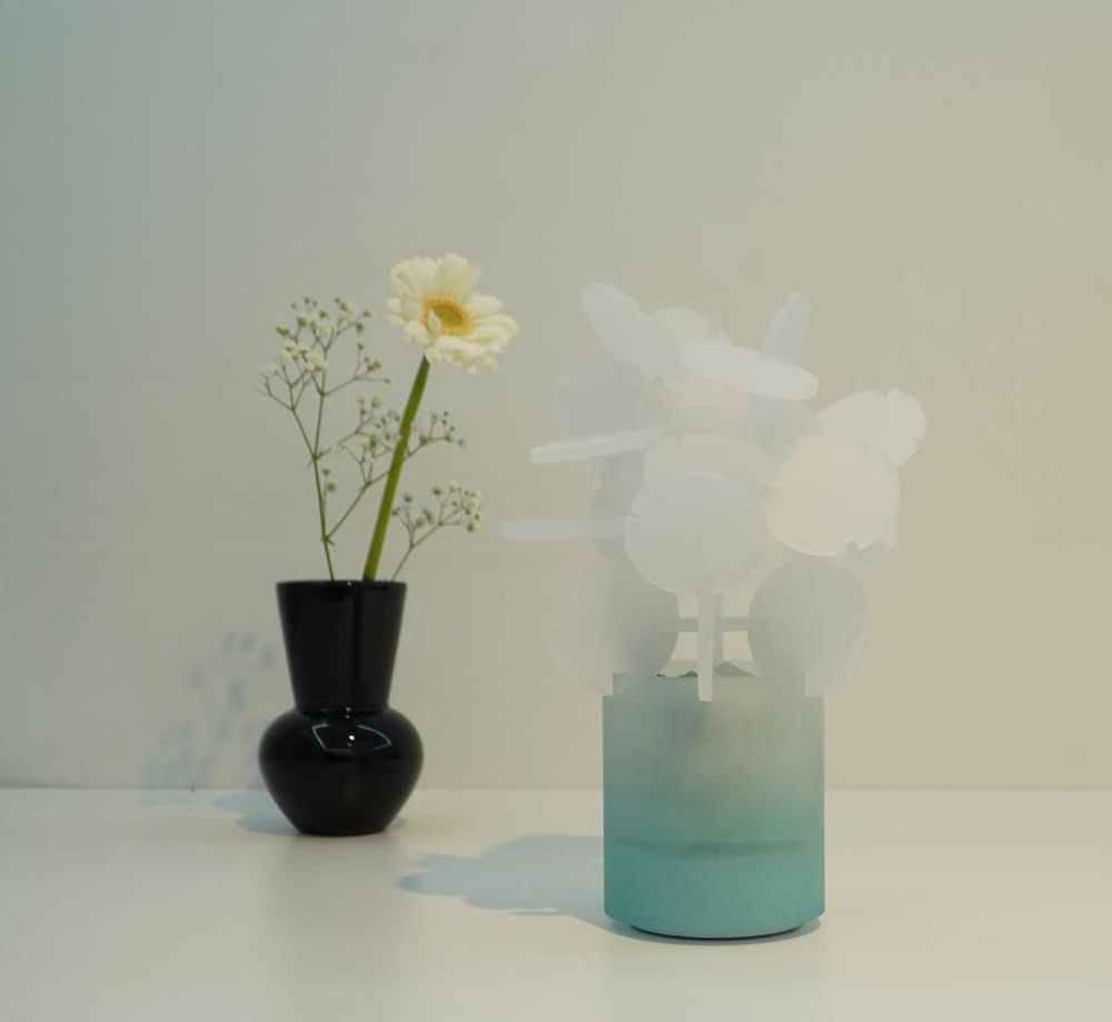 Wireless lamps - HYANG YU - CATHOLIC UNIV.KOR+KOREANECTION