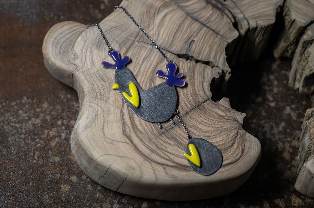 Bijoux - Collection TROIS PETITS POULETS - PASA JEWELLERY AND OBJECT