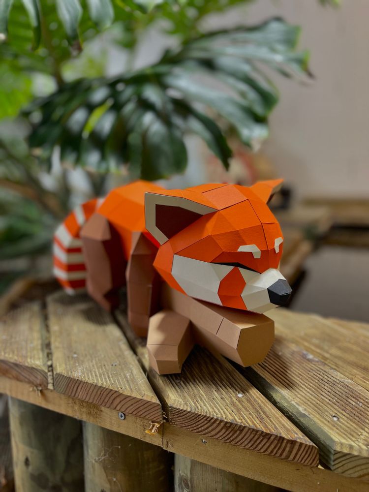 Decorative objects - Red panda on a branch - AGENT PAPER