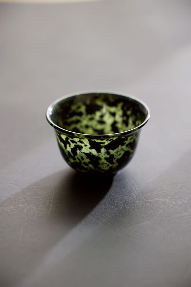 Tasses et mugs - Tasse Lumineuse en Jade Serpentine - TAIWAN CRAFTS & DESIGN