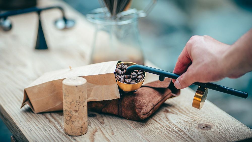 Design objects - VAAKA – the Coffee and Tea Balance - PONG COMPANY LIMITED