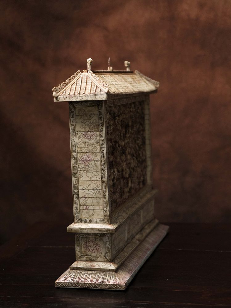 Unique pieces - Nine Dragons Temple - TRESORIENT
