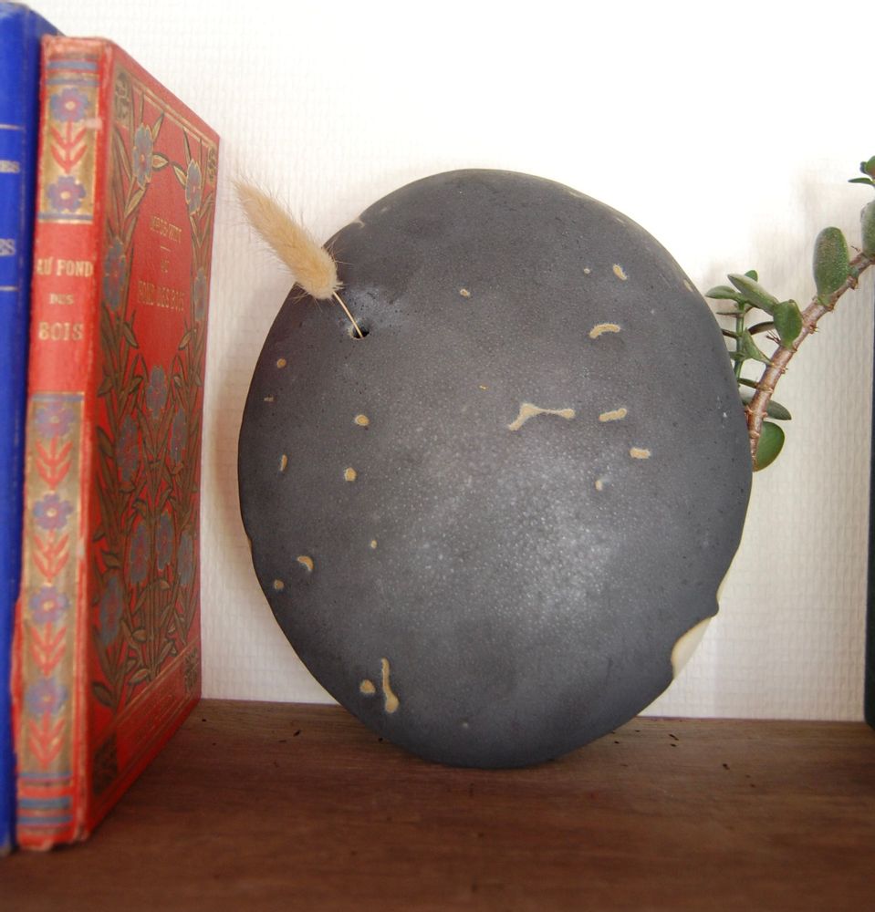 Decorative objects - Message safe - COCOON\" Lava\” - MOMENT CÉRAMIQUE