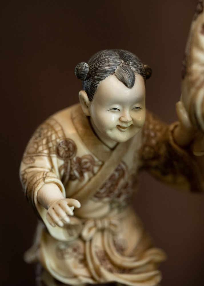 Sculptures, statuettes et miniatures - Leçon de pêche avec papa - TRESORIENT