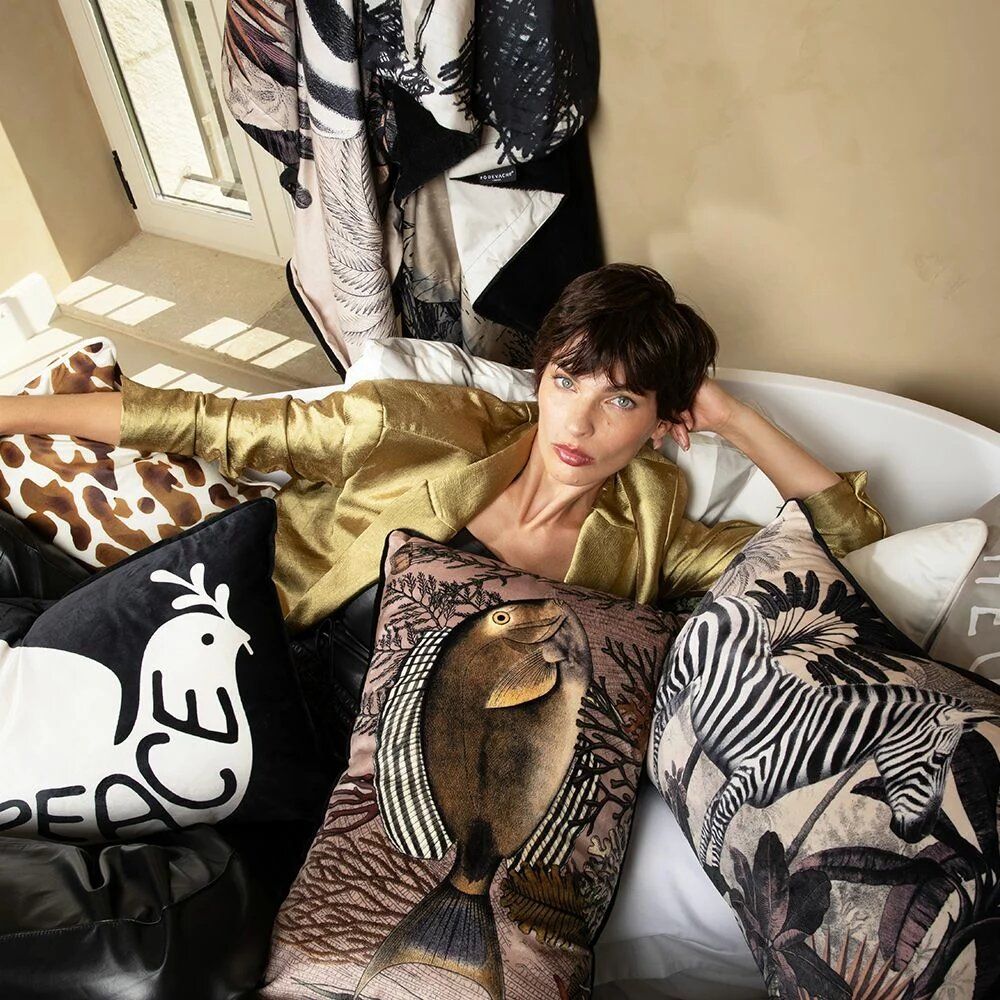 Fabric cushions - Velvet cushions - PODEVACHE