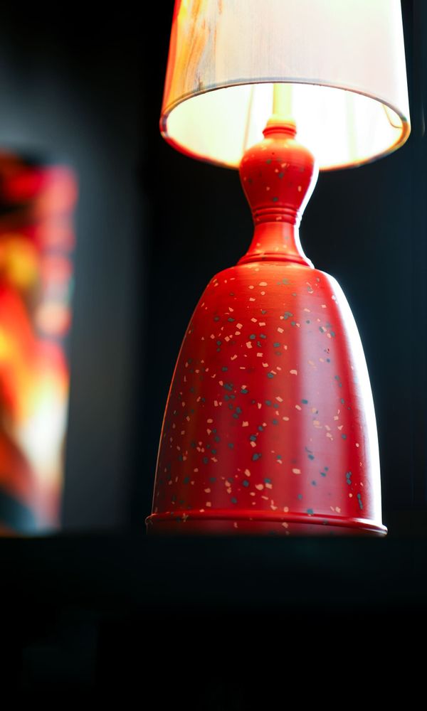 Lampes de table - CONSTELLA TABLE LAMP (Red) - KOLLAGE BY LOWLIT