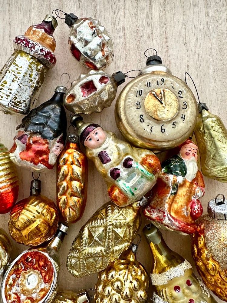 Other Christmas decorations - Traditional holiday decor from around the world - INTERNATIONAL WARDROBE