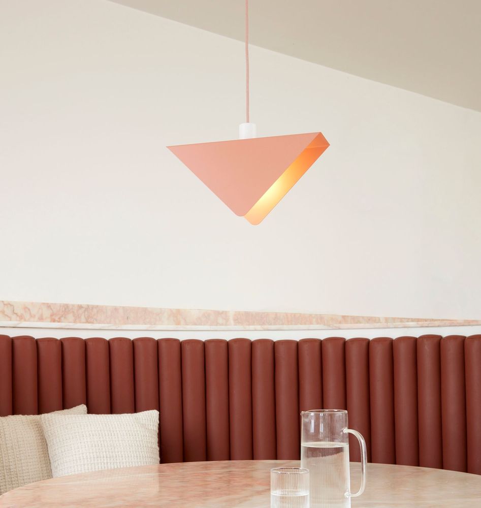 Hanging lights - Triangular suspension - ATELIER DOBRA