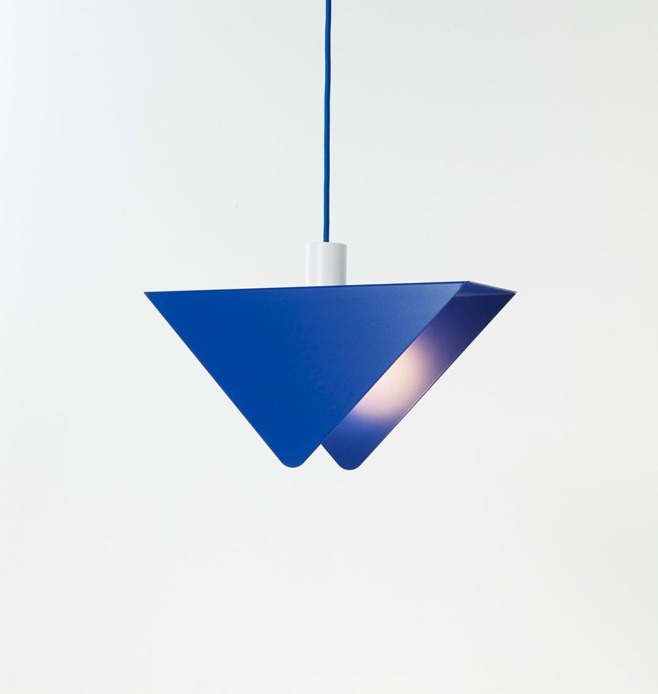 Hanging lights - Triangular suspension - ATELIER DOBRA