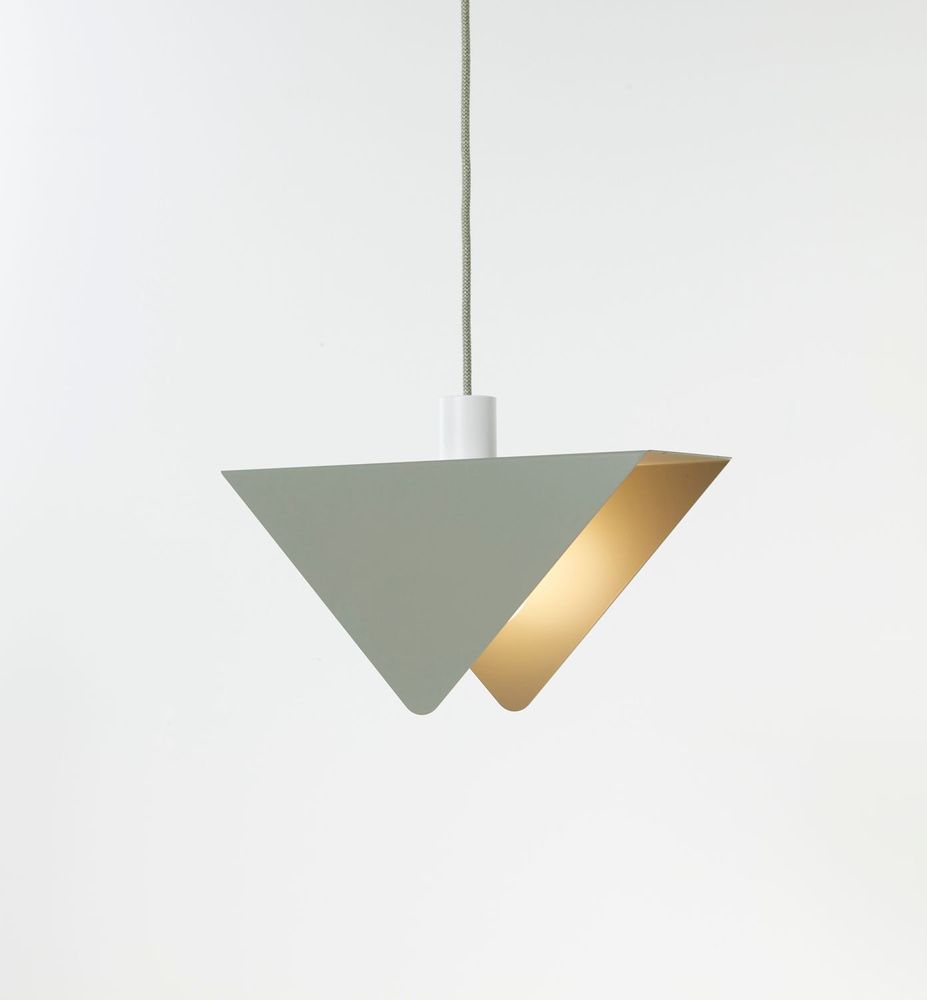 Hanging lights - Triangular suspension - ATELIER DOBRA