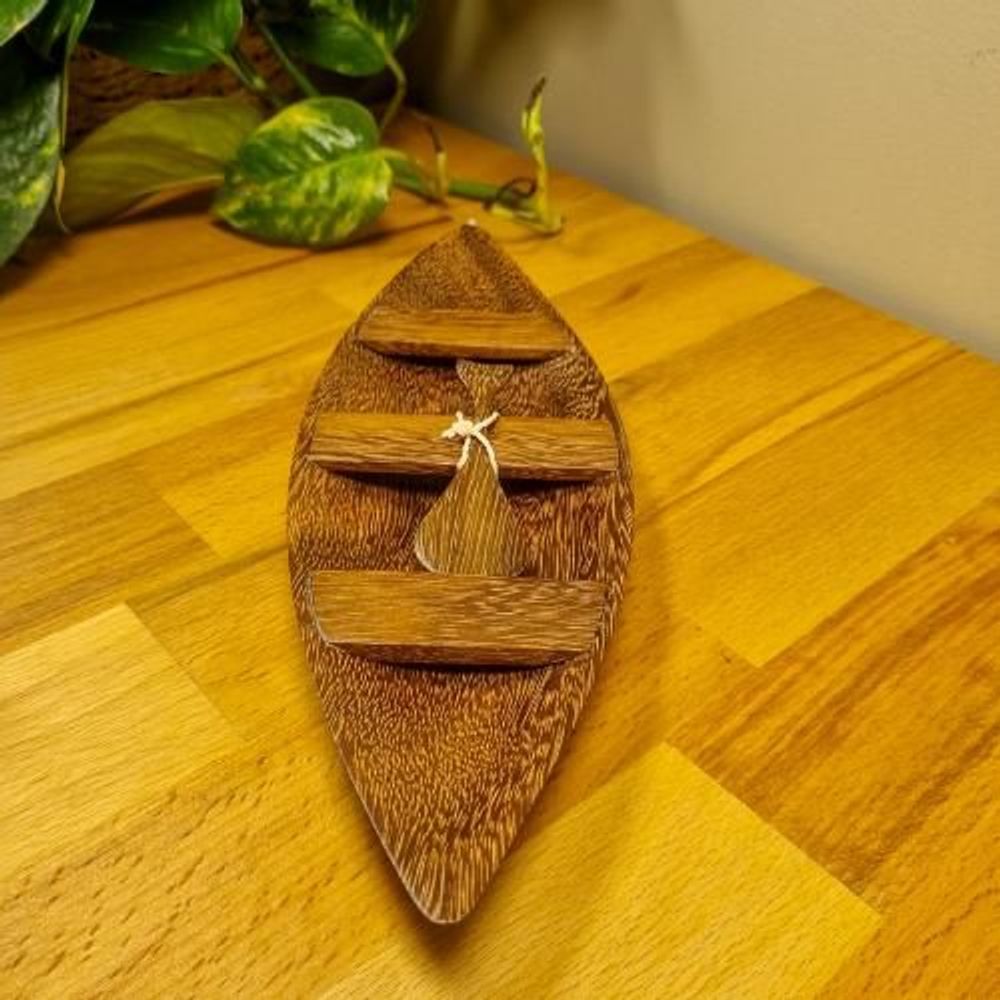 Design objects - Indigenous Wooden Canoe w. Paddle 25 or 35cm - Ethnicity Baré - Amazon - ARUH ART & DECOR
