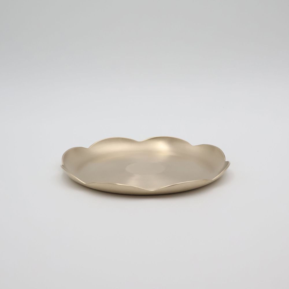 Bowls - Traditional Flower Plate (Medium) 20.5 - BRASSMAKERS