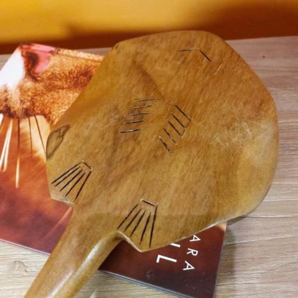Decorative objects - Stingray in Wood - Ethnicity Baré - Amazon - Various Sizes and Colors - ARUH ART & DECOR