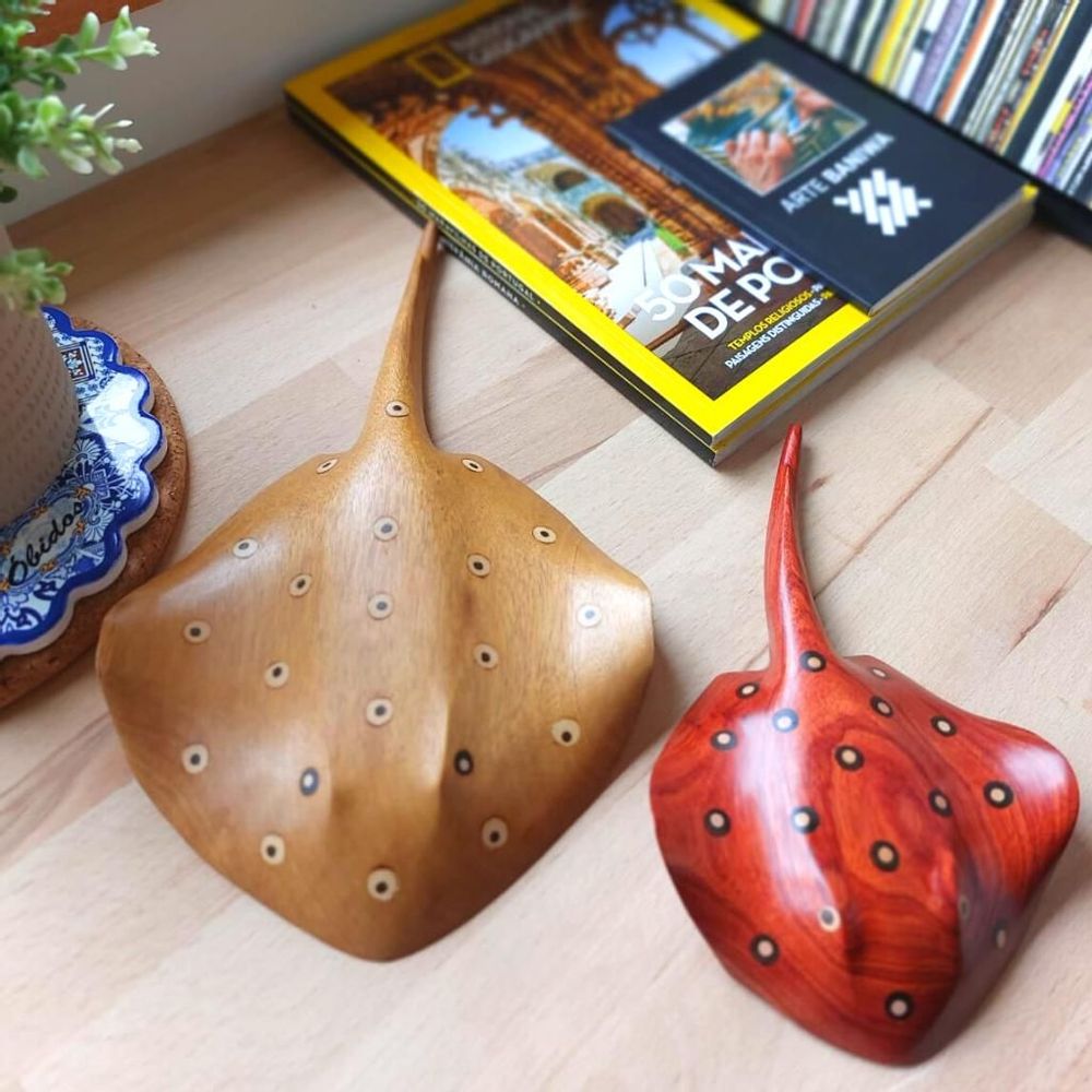 Decorative objects - Stingray in Wood - Ethnicity Baré - Amazon - Various Sizes and Colors - ARUH ART & DECOR
