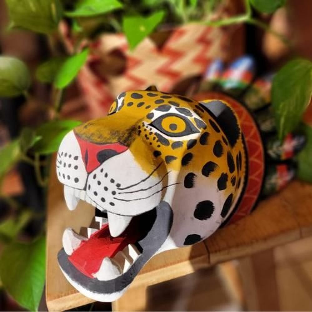 Decorative objects - Indigenous Jaguar Mask - Tikuna Ethnicity - Amazon - Medium/Large - ARUH ART & DECOR
