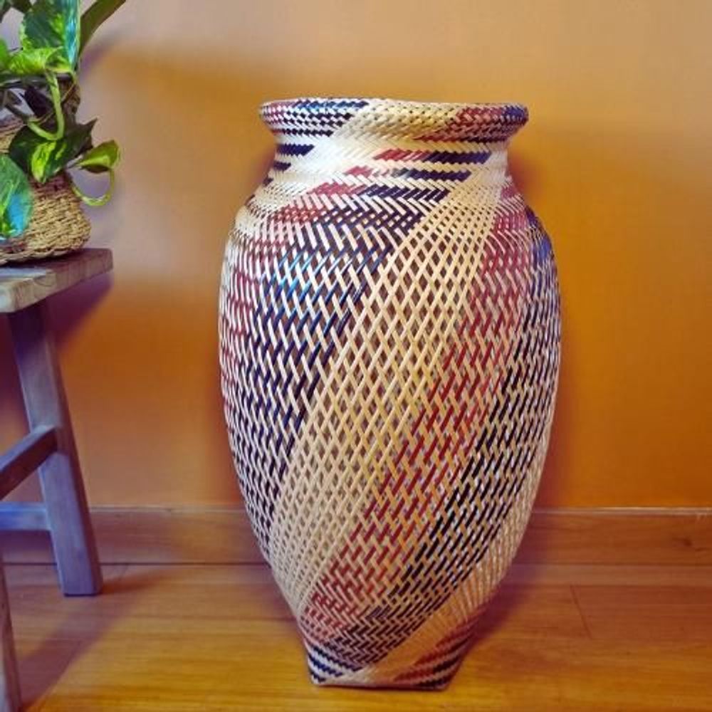 Decorative objects - Baniwa Indigenous Straw Pitcher - Amazon - 65cm height - ARUH ART & DECOR
