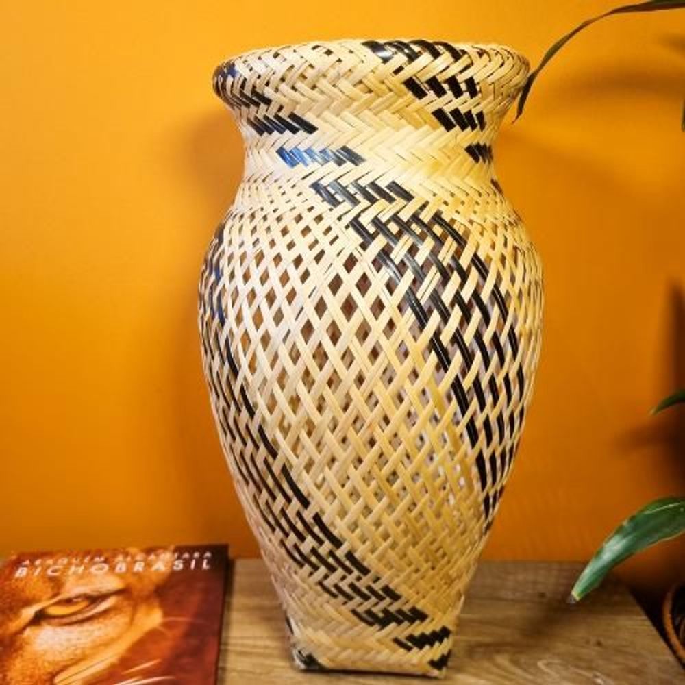 Decorative objects - Baniwa Indigenous Straw Pitcher - Amazon - 45cm high - ARUH ART & DECOR