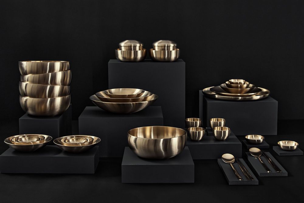 Bowls - Traditional Flower Plate (Medium) 20.5 - BRASSMAKERS