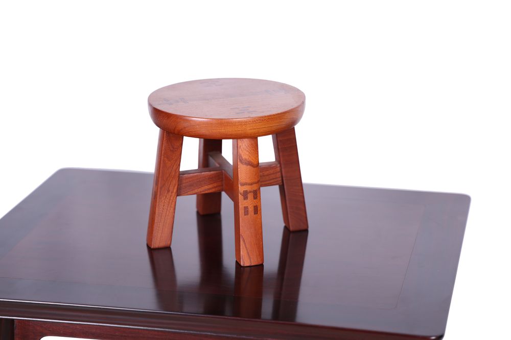 Design objects - Handmade mini round beech wood chair - THE ZHAI