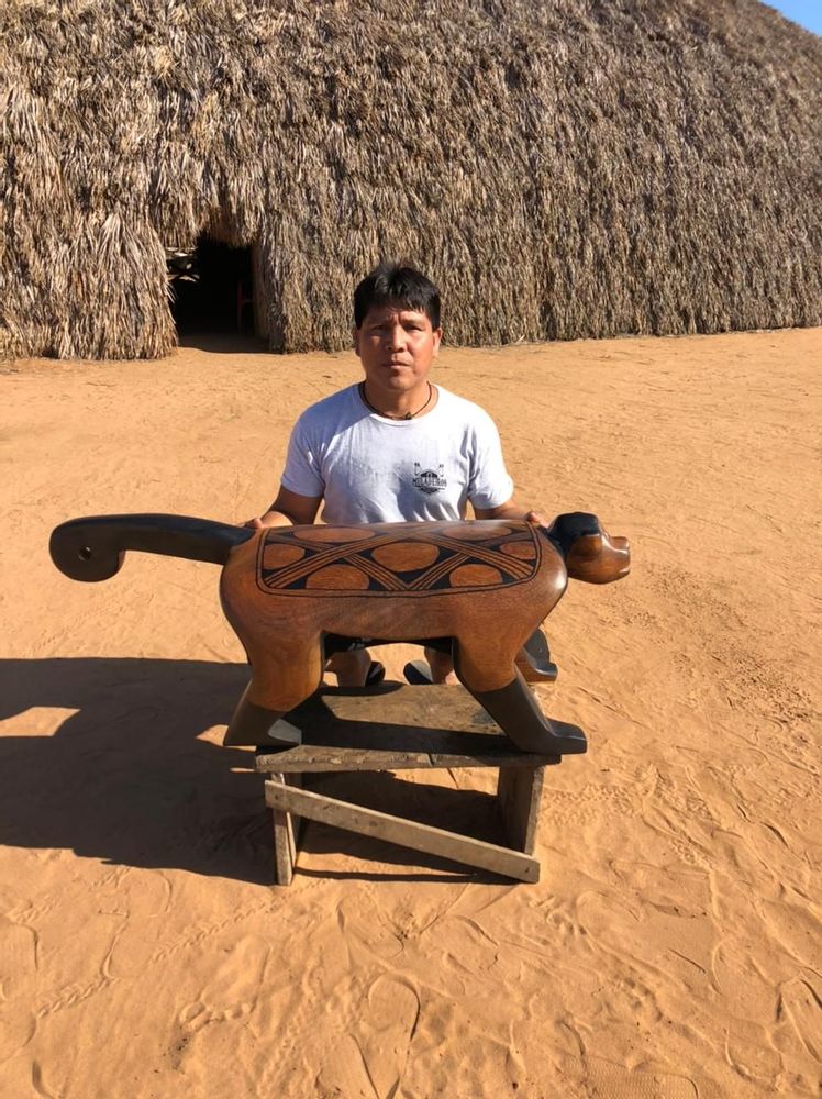 Design objects - Wooden Cerimonial Indigenous Bench - Mehinako Ethnicity - Monkey - ARUH ART & DECOR