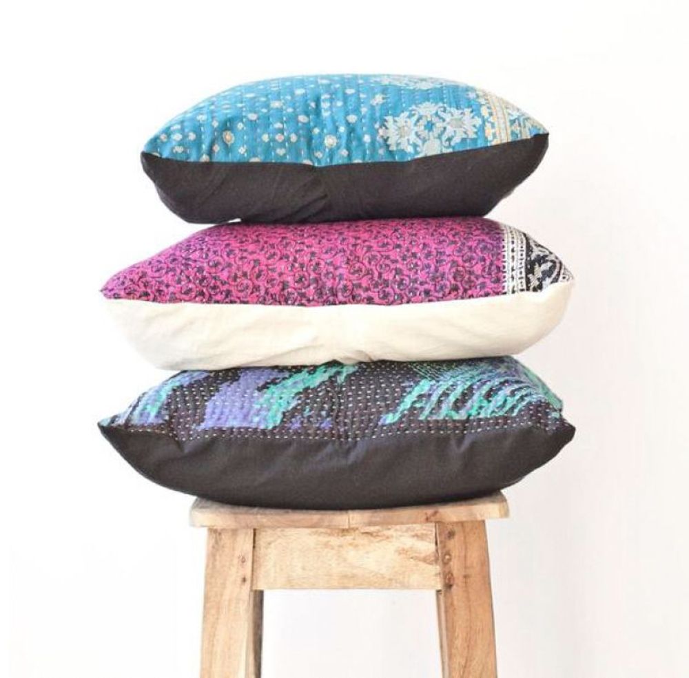 Throw blankets - Natural Kantha Throw. - BASHA BOUTIQUE