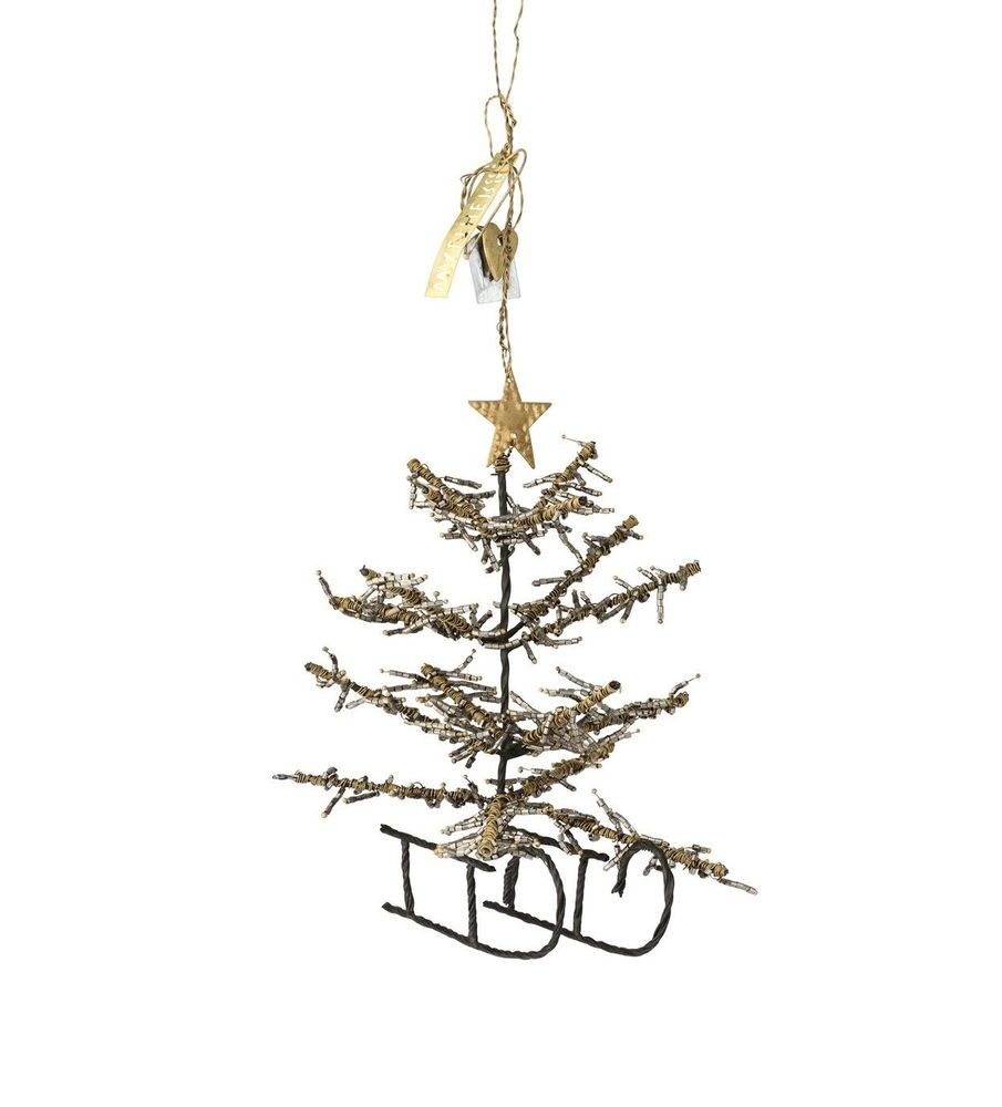 Christmas garlands and baubles - Christmas tree on sledge - WALTHER & CO.