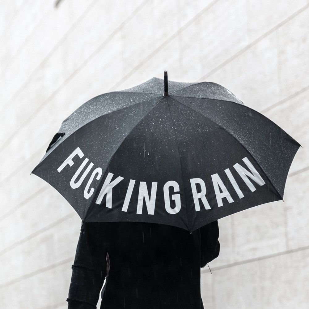 Apparel - UMBRELLAS (2) - FISURA