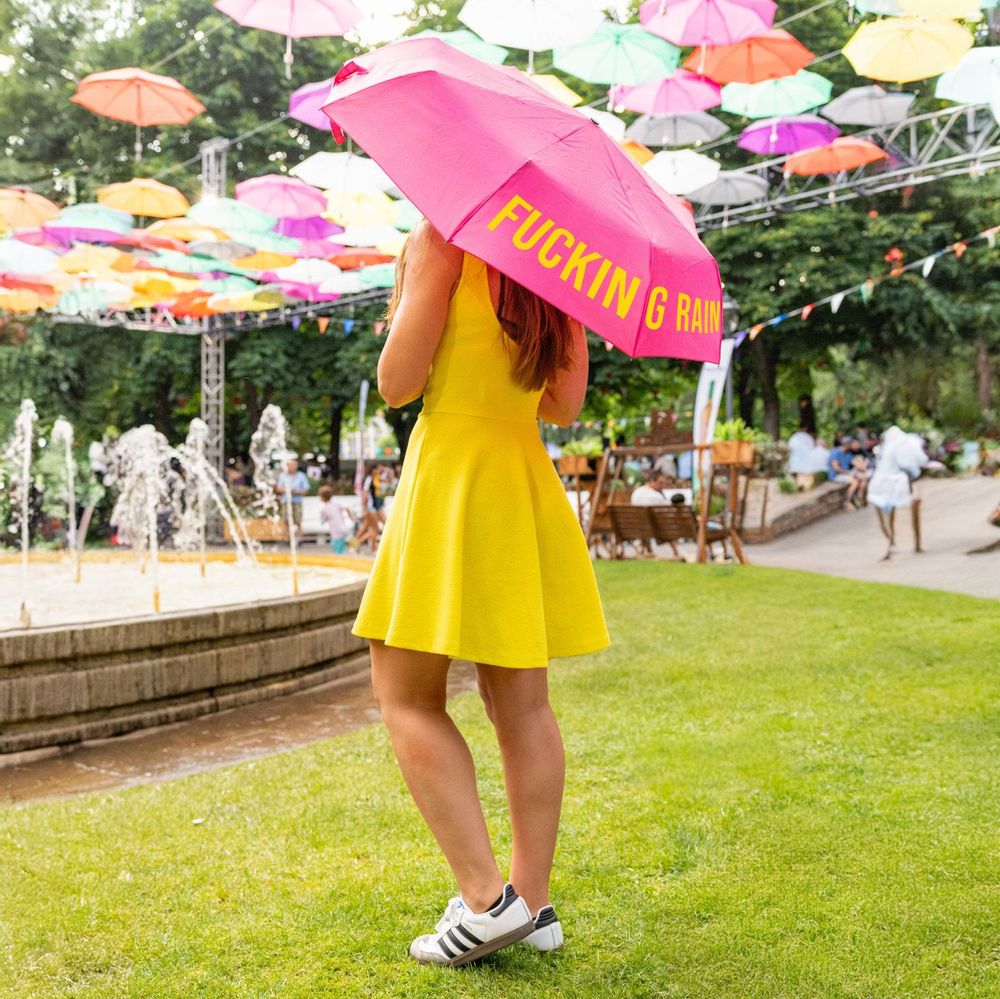 Travel accessories - FOLDING UMBRELLA - FISURA