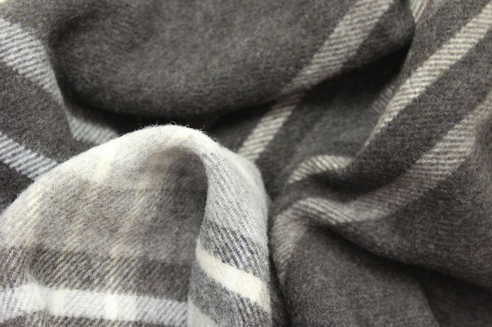 Plaids - Plaid en pure laine | SCOZZESE - GIARDINO SEGRETO