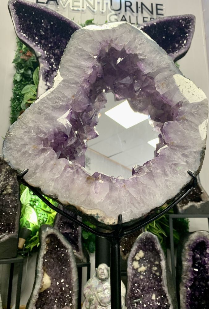 Miroirs - Objet Déco : Le Miroir en Améthyste (Pièce unique) - LAVENTURINE GALLERY