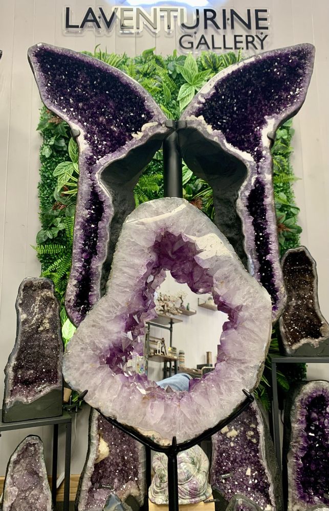 Miroirs - Objet Déco : Le Miroir en Améthyste (Pièce unique) - LAVENTURINE GALLERY