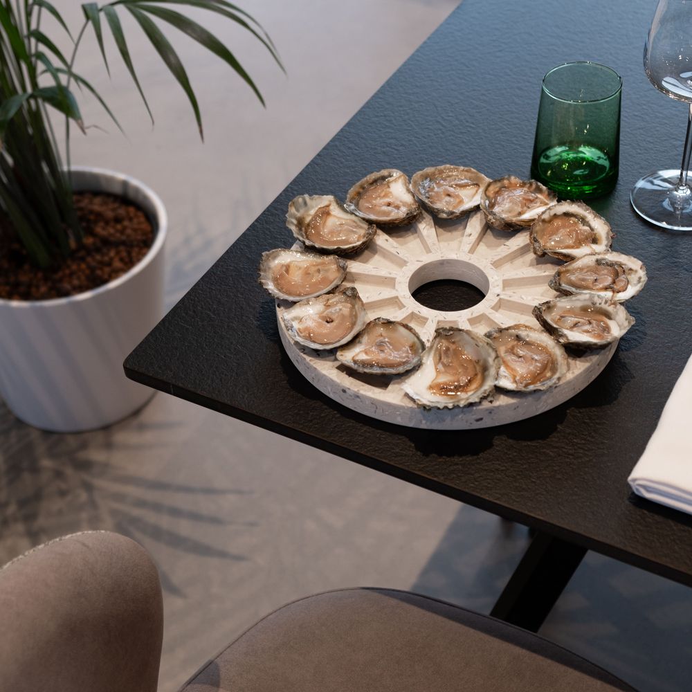Plats et saladiers - Plateaux à huîtres en coquilles d'huitres recyclés - La Douzaine - MALAKIO