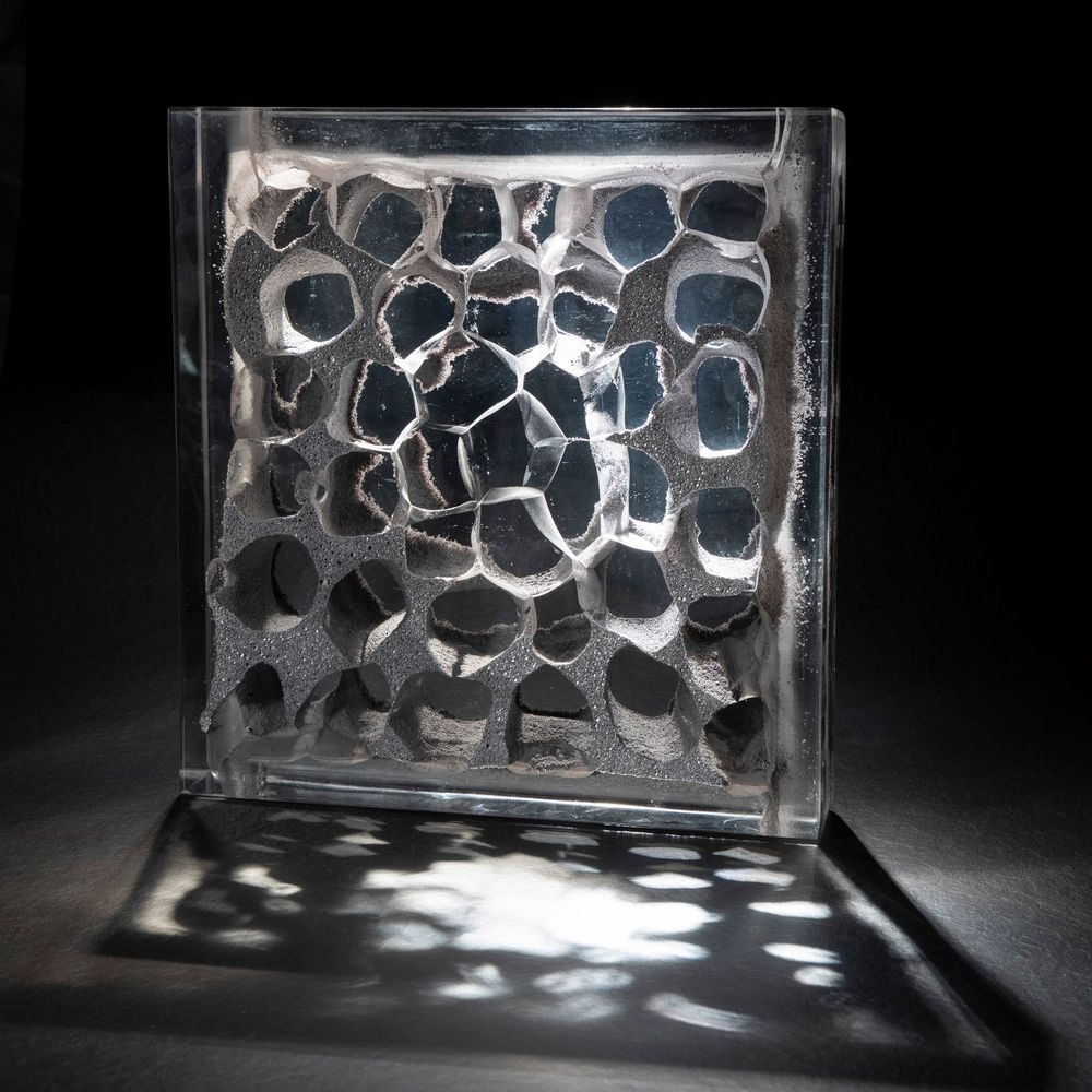 Unique pieces - "Print of Time"   Optical Glass Sculpture - JEAN-FRANÇOIS LEMAIRE