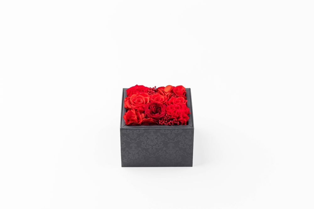 Cadeaux - Coffret de fleurs stabilisées - Boite carrée size M - BENOIT SAINT AMAND