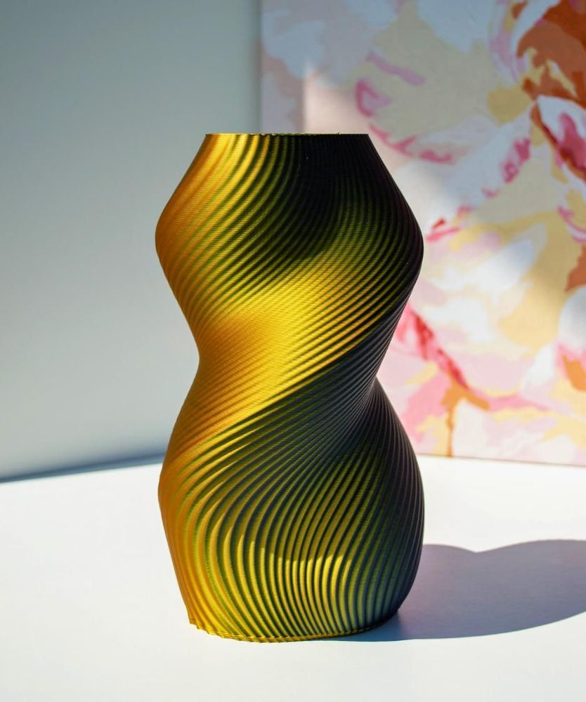 Aménagements pour bureau - VASE « SILUET » | MULTICOLORE | OR ET NOIR - AURA 3D