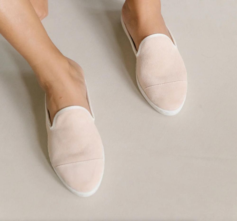 Chaussures - Chaussons & Mules en cuir italien (femmes, hommes) - ANGARDE