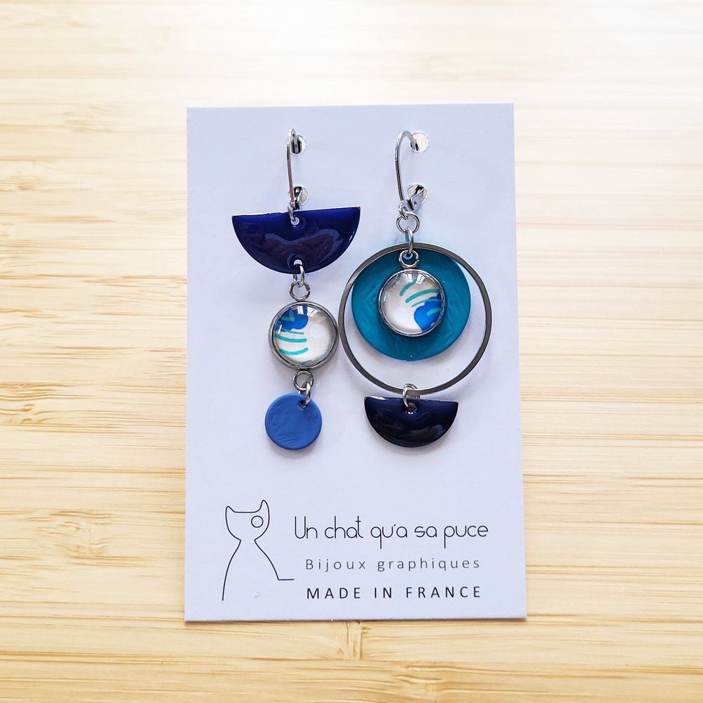 Jewelry - Women's Stainless Steel Collection Earrings - UN CHAT QU'A SA PUCE