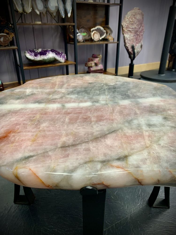 Coffee tables - The pink quartz coffee table: a unique handmade art object - LAVENTURINE GALLERY