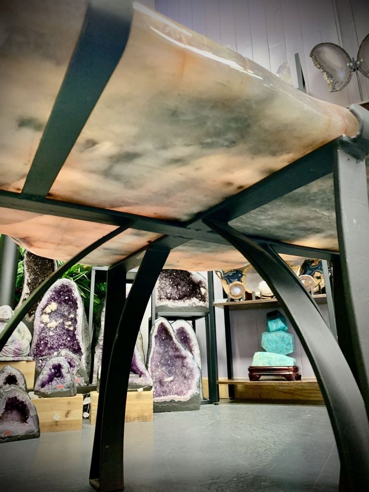 Coffee tables - The pink quartz coffee table: a unique handmade art object - LAVENTURINE GALLERY